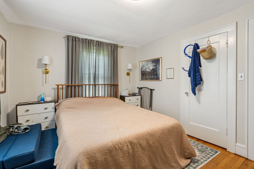 More Photos Of , Kingston Multifamily For Sale