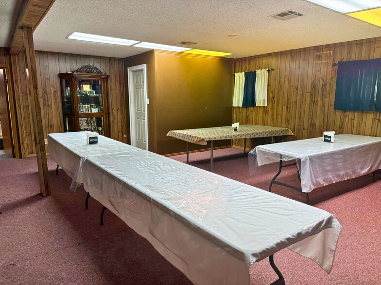 More Photos Of 902 Holland Ave, Galena Park Religious Facility For Sale