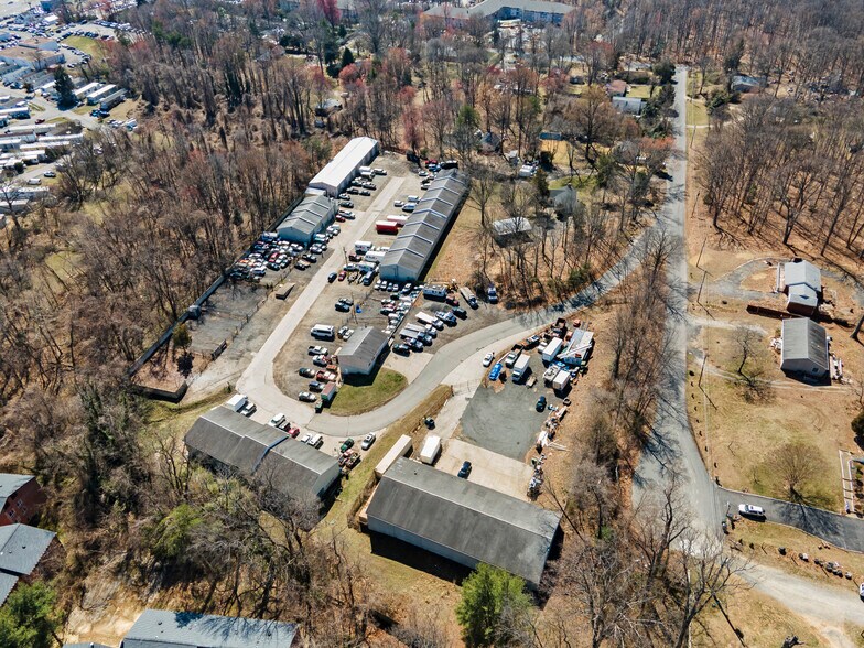Primary Photo Of 14401 Pine Ln, Woodbridge Warehouse For Sale