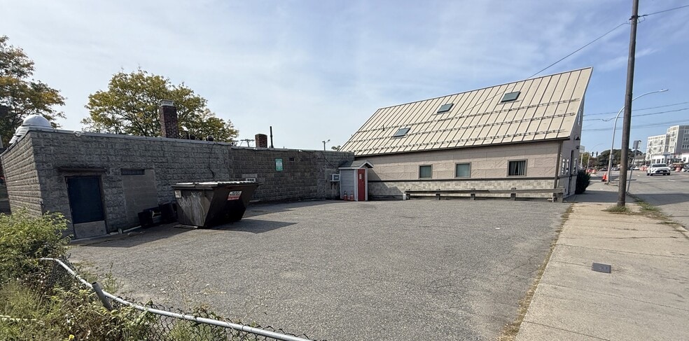 More Photos Of 34-36 No. Beacon st, Watertown Restaurant For Sale