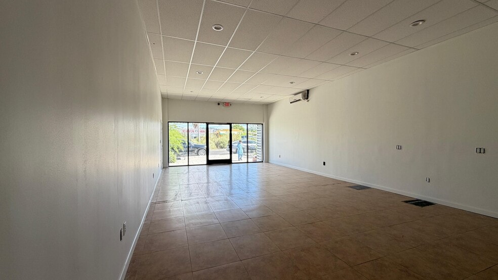 Primary Photo Of 560 El Cajon Blvd, El Cajon Storefront For Lease