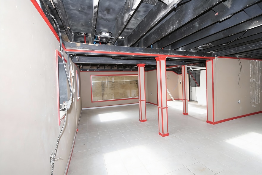 More Photos Of 706 Collins Hill Rd, Lawrenceville Office For Sale
