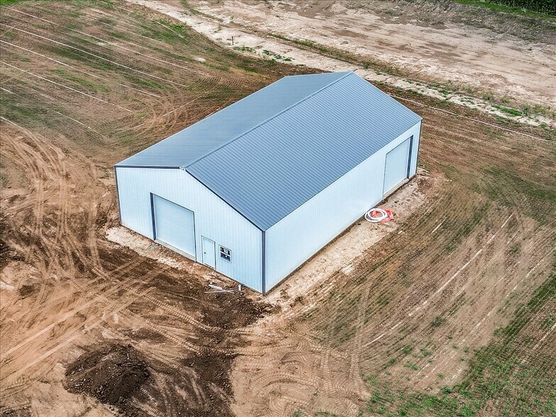 More Photos Of 0000 S Industrial St, Buhler Land For Lease