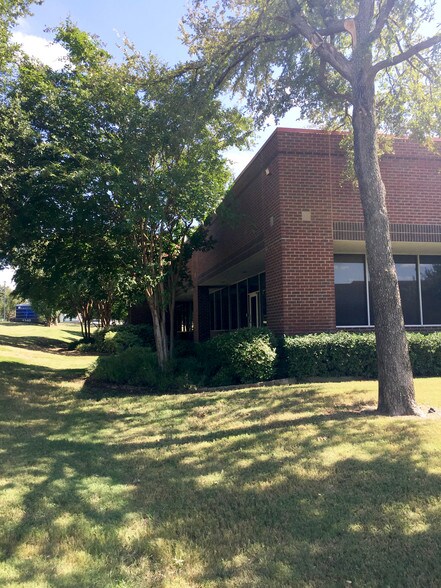 More Photos Of 1340 W Walnut Hill Ln, Irving Skilled Nursing Facility For Lease