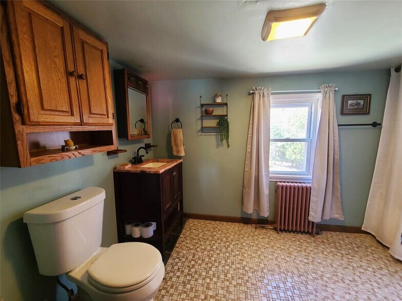 More Photos Of 108 Main St, Livingston Manor Convenience Store For Sale