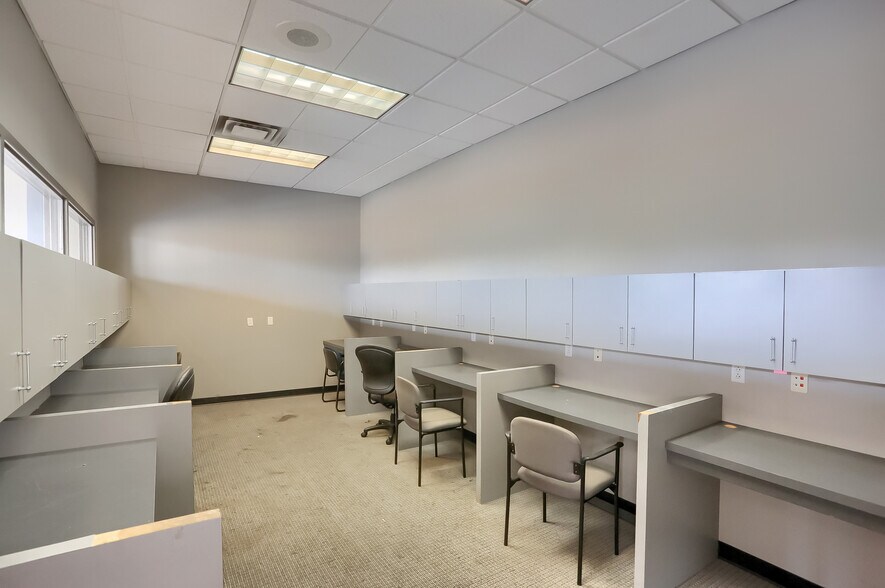 More Photos Of 3 Superior Way, Uniontown Auto Dealership For Sale