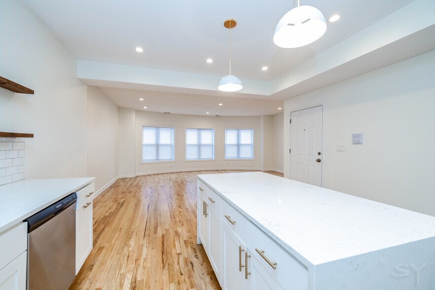 More Photos Of 1439 E 66th Pl, Chicago Apartments For Sale