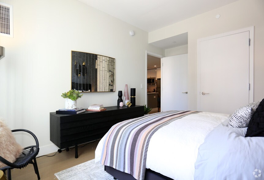 More Photos Of 57 Bank St, White Plains Apartments For Lease