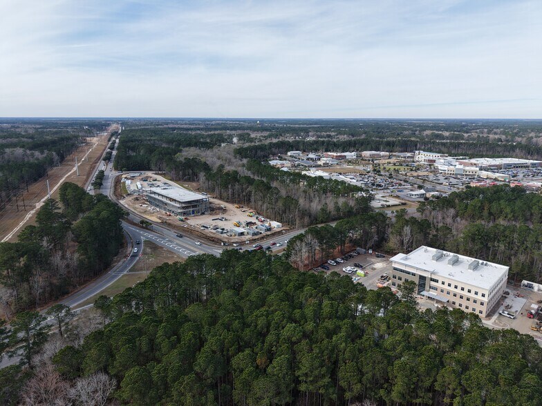 More Photos Of 280 Old Bridge Dr, Bluffton General Retail For Lease