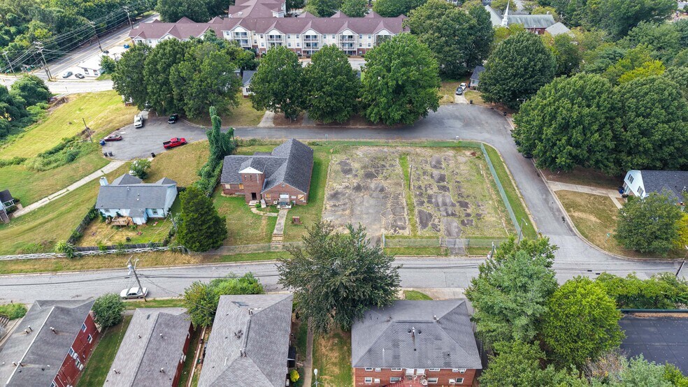 More Photos Of 1326 N Main St, Winston-Salem Specialty For Sale