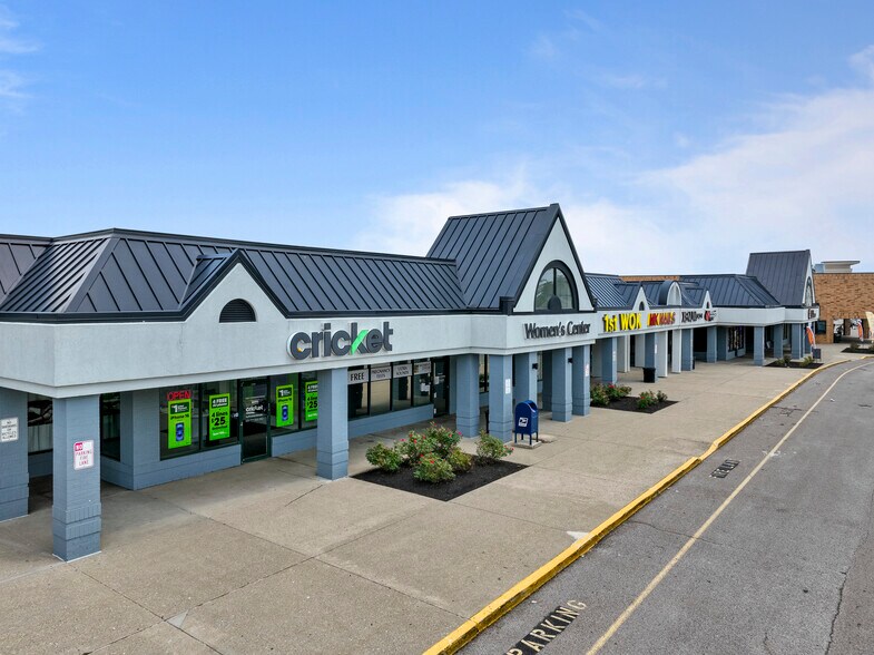 More Photos Of 1212-1252 W Kemper Rd, Cincinnati General Retail For Lease