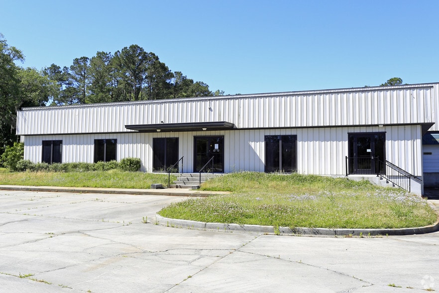 More Photos Of 1410 Highway 9 E, Longs Warehouse For Lease