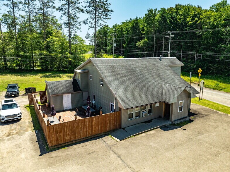 More Photos Of 7034 US-219 Hwy, Lewis Run Restaurant For Sale