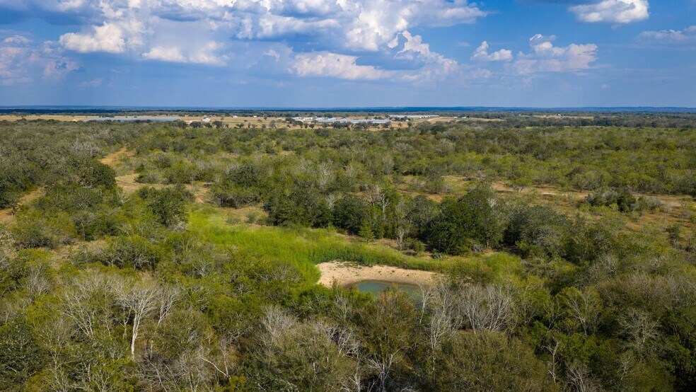 More Photos Of 879 County Road 421, Gonzales Land For Sale