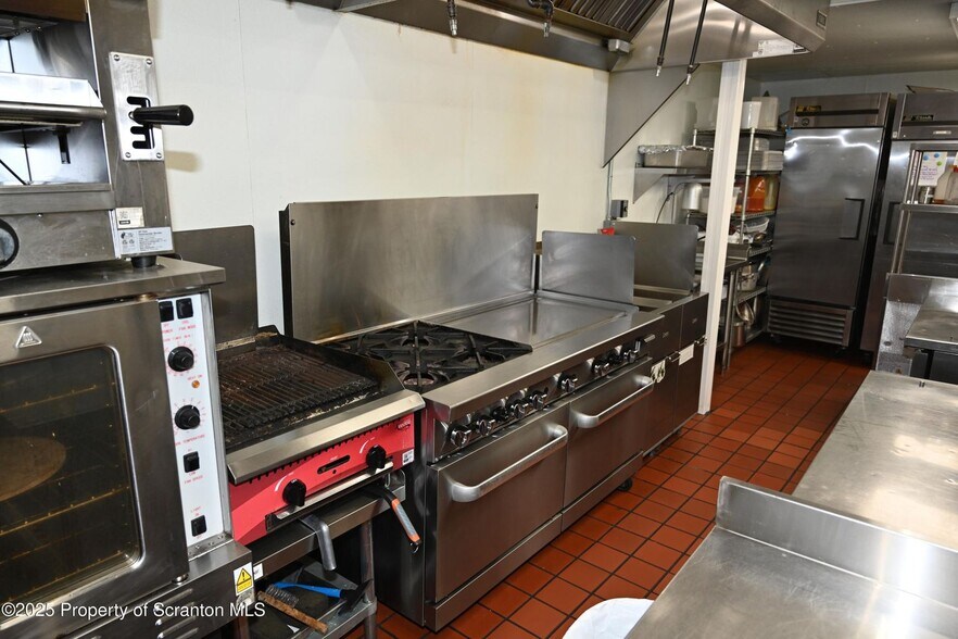 More Photos Of 11143 State Route 29, Montrose Restaurant For Sale
