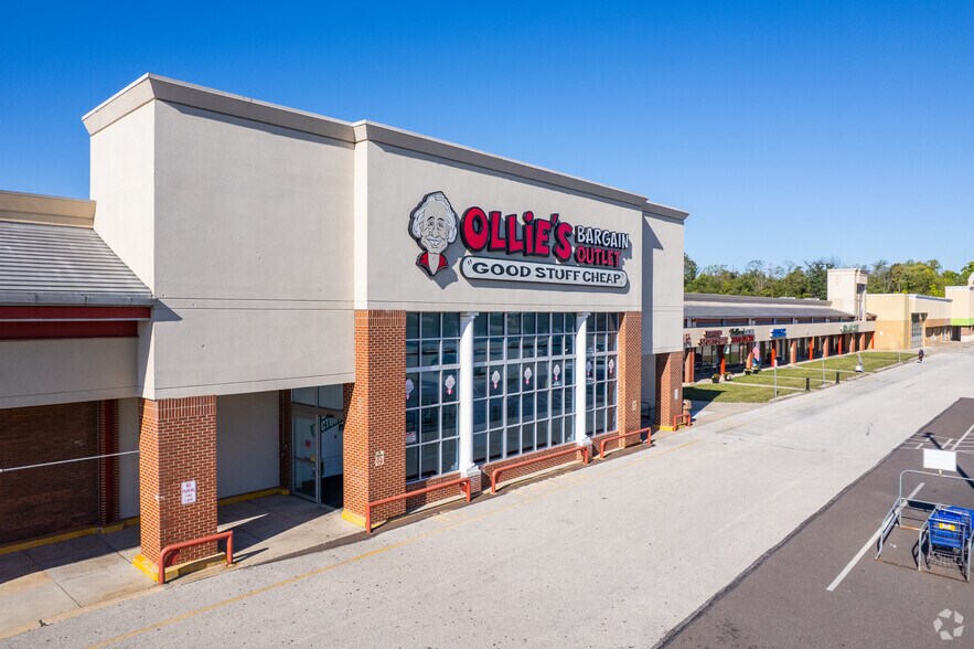 Primary Photo Of 3200 Ridge Pike, Eagleville Storefront For Lease