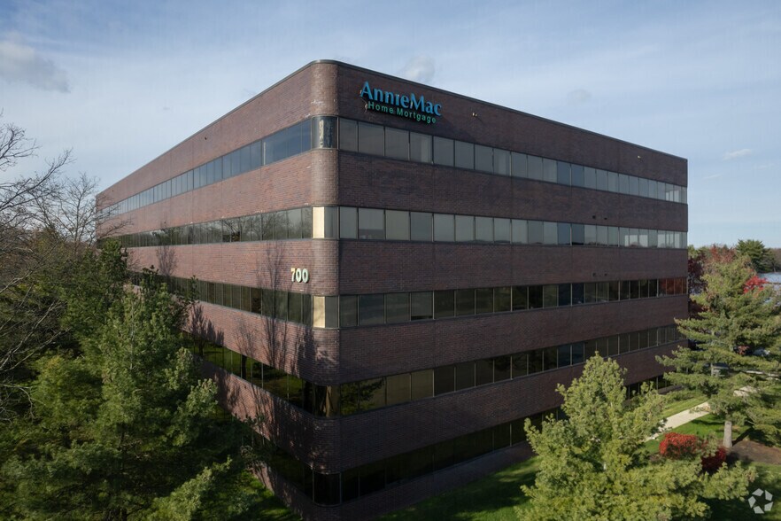 More Photos Of 700 East Gate Dr, Mount Laurel Office For Lease