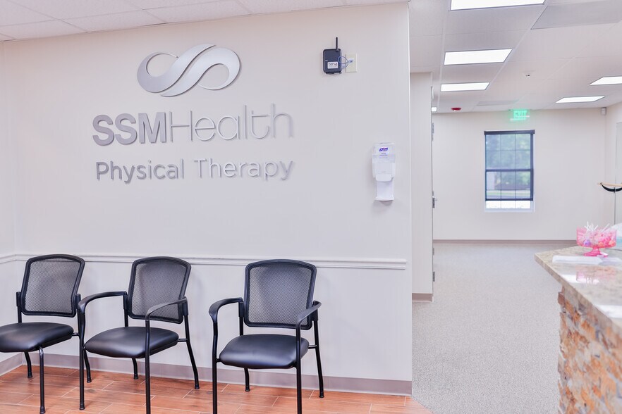 More Photos Of 16962 Manchester Rd, Grover Office For Sale