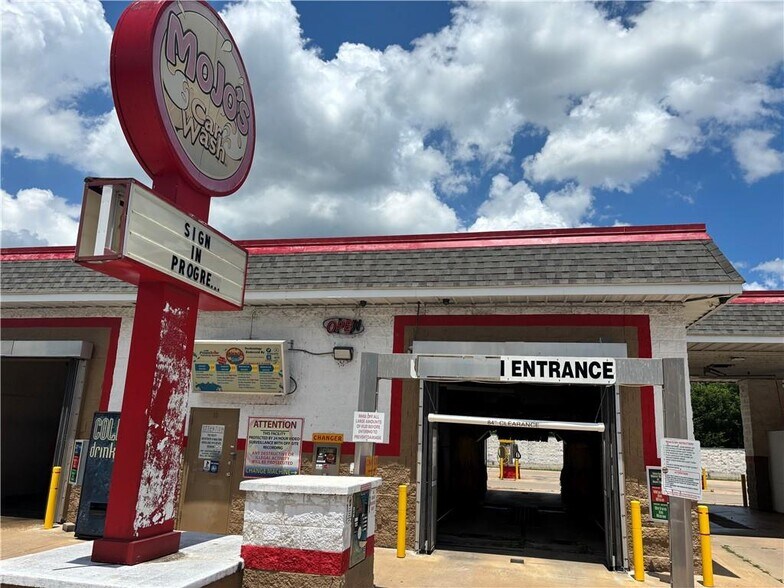 More Photos Of 16 Main St, Farmington Carwash For Sale