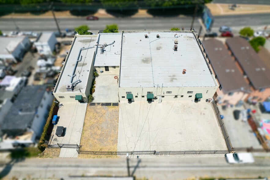 More Photos Of 8872 S Vermont Ave, Los Angeles Land For Lease