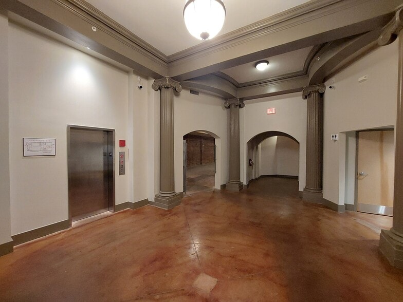 More Photos Of 1414 Cornwall Ave, Bellingham Loft Creative Space For Lease