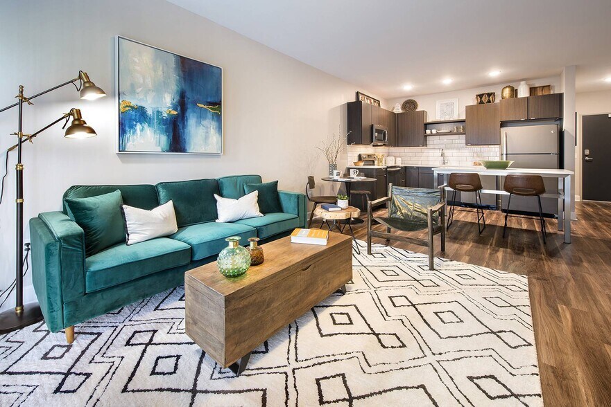 More Photos Of 1000 Berkley Pky, Kansas City Apartments For Sale
