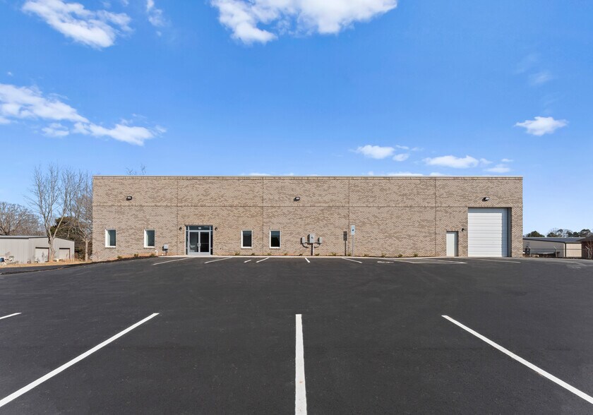 More Photos Of 123 Locust Level Dr, Locust Warehouse For Sale