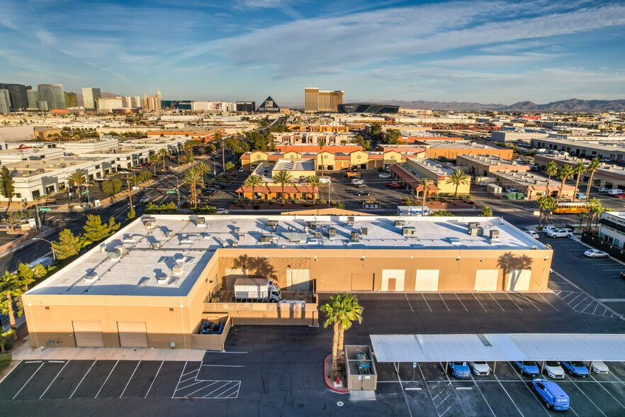 More Photos Of 5321 Cameron St, Las Vegas General Retail For Lease