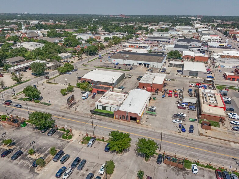 More Photos Of 130 N Washington Ave, Wichita General Retail For Sale