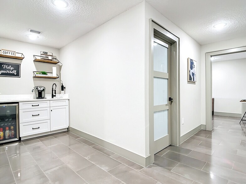 More Photos Of 285 S Central Ave, Umatilla Medical For Sale