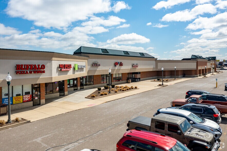 More Photos Of 15255-15449 Hall Rd, Macomb Township Unknown For Lease