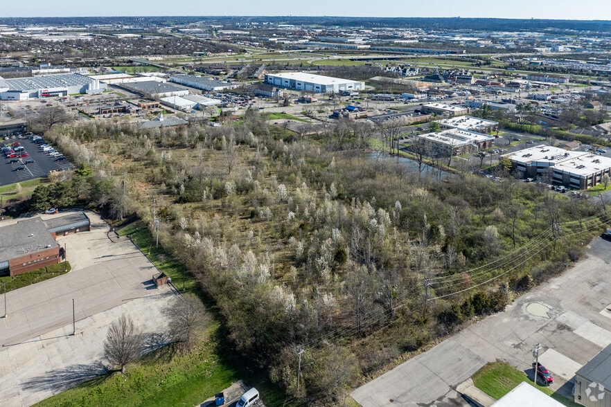 More Photos Of 1141 E Kemper Rd, Cincinnati Land For Sale