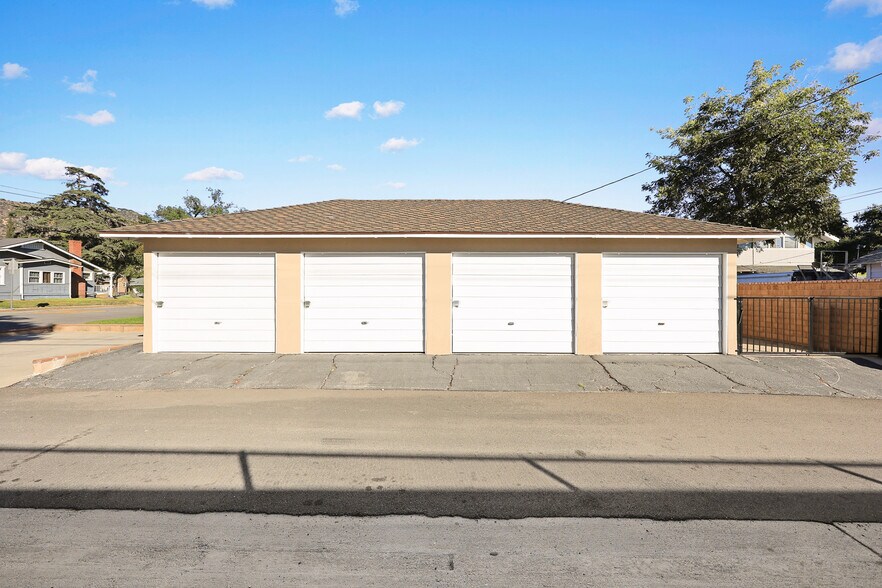 More Photos Of 1047 N San Gabriel Ave, Azusa Apartments For Sale