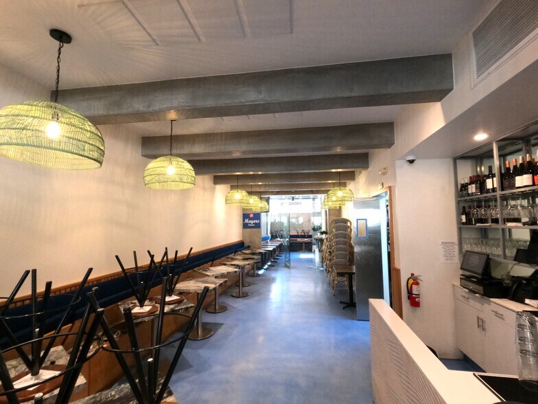 More Photos Of 72 62nd Pl, Long Beach Restaurant For Sale