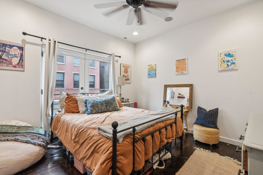 More Photos Of 263 N 3rd St, Philadelphia Apartments For Sale