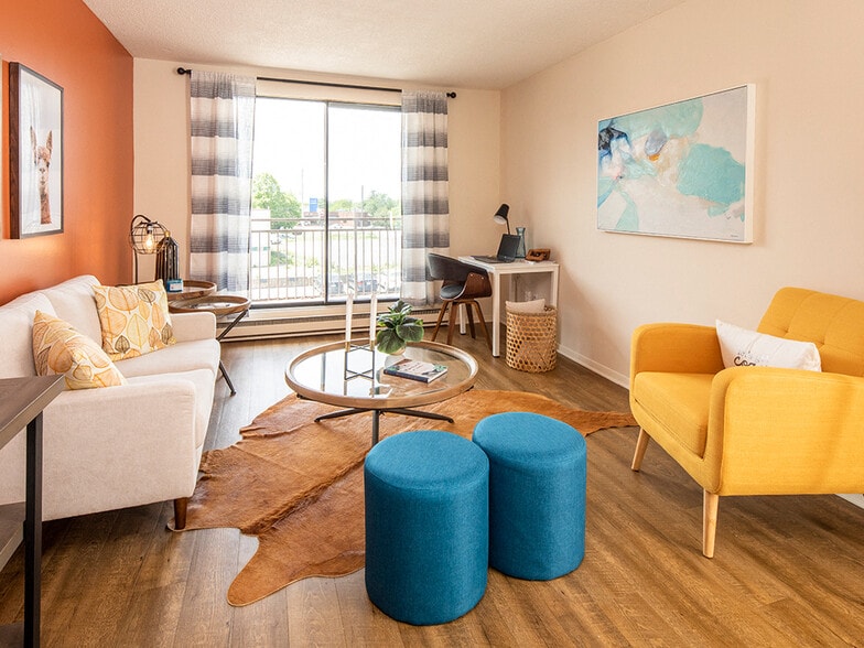 More Photos Of 360 Croydon Ave, Ottawa Apartments For Lease