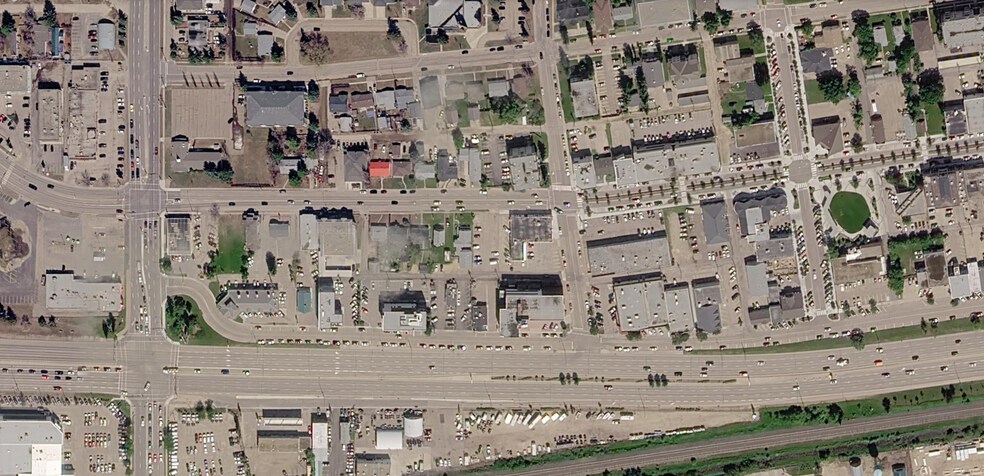 More Photos Of 123 Mcleod Av, Spruce Grove General Retail For Sale