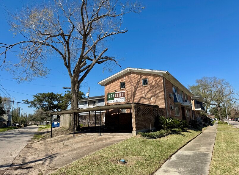 More Photos Of 2708-2712 Oakcliff St, Houston Apartments For Sale