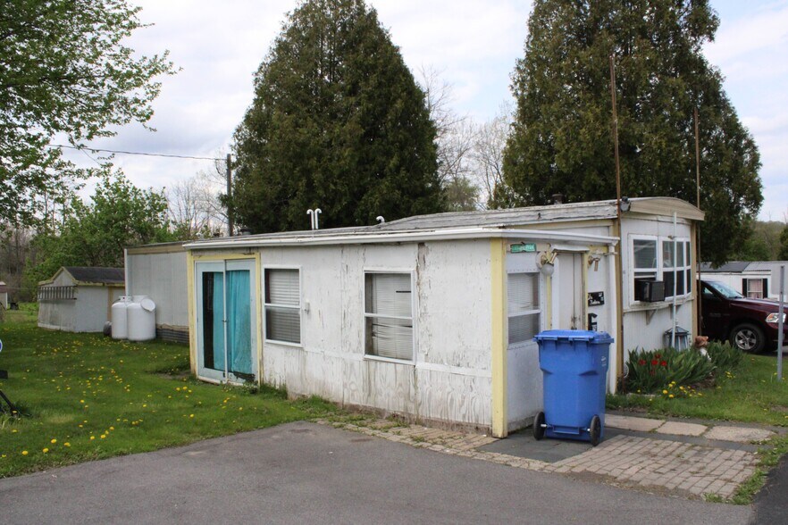 More Photos Of 3841 Trolley Rd, Palmyra Multifamily For Sale