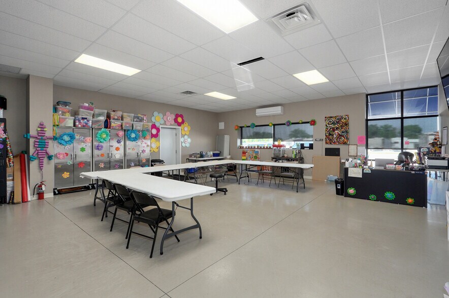 More Photos Of 4736 S 131st Rd, Bolivar Warehouse For Sale