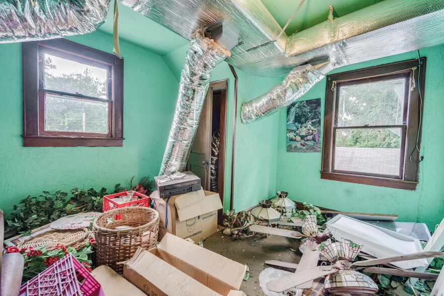 More Photos Of 2589 Boston Rd, Wilbraham Restaurant For Sale