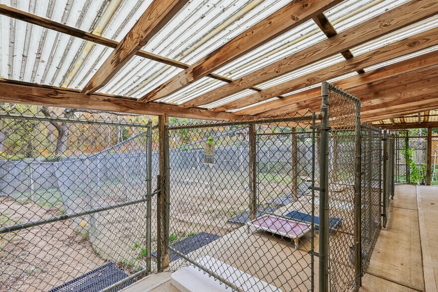 More Photos Of 170 S Hope Chapel Rd, Jackson Specialty For Sale