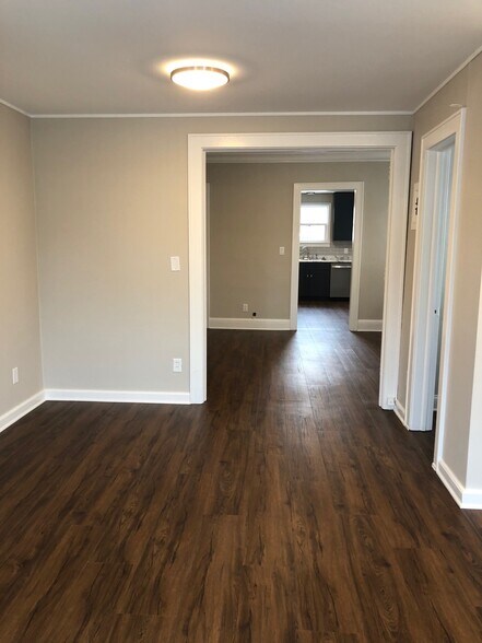 More Photos Of 840 Grand Ave, Saint Paul Freestanding For Lease