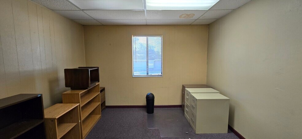 More Photos Of 625 Ruth St, Prescott Office For Sale