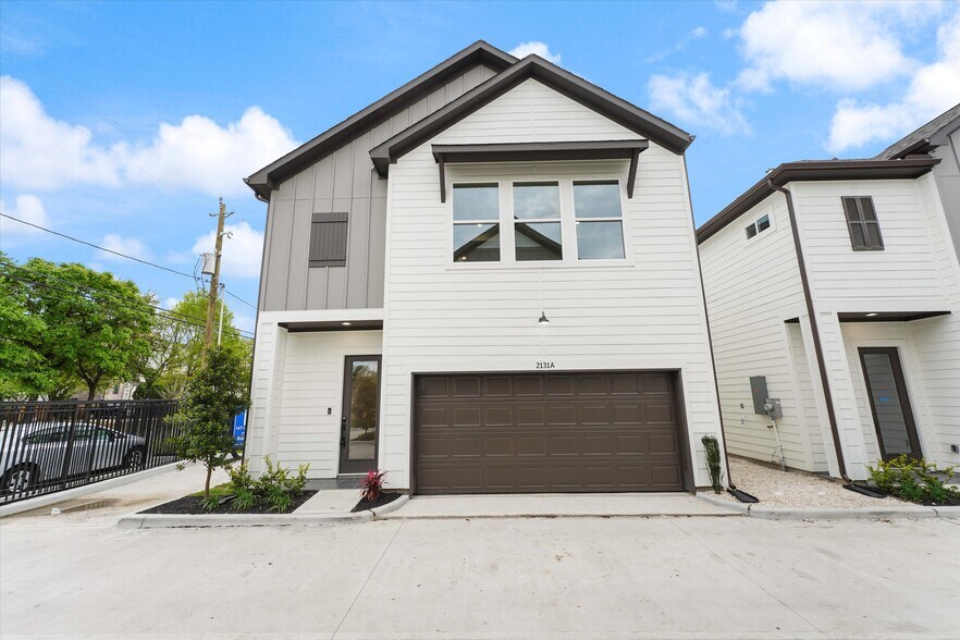 2131 Blalock Rd, Houston, TX 77080 Apartments For Sale