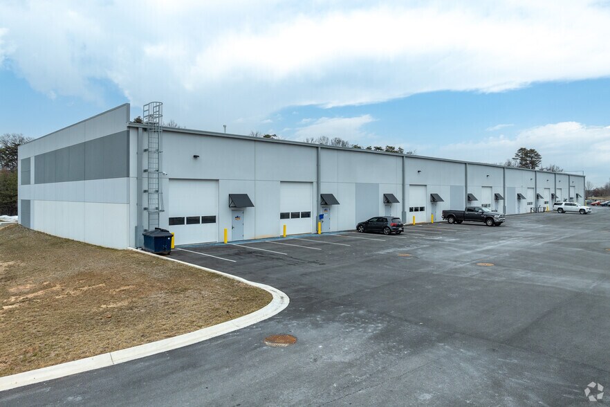 More Photos Of 7869 Dorsey Run Rd, Jessup Industrial For Lease