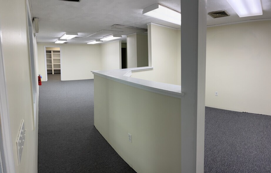 More Photos Of 47 Mitchell Rd, Ipswich Manufacturing For Lease