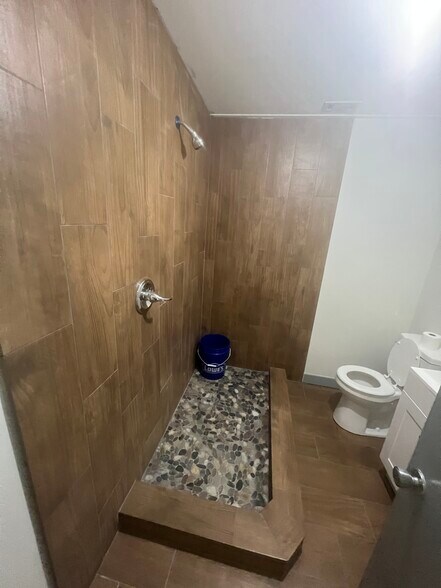More Photos Of 5797 Lake Winona Rd, De Leon Springs Unknown For Lease