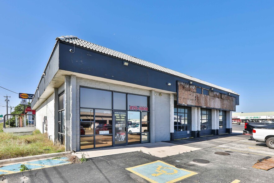 More Photos Of 1759 SW Loop 410, San Antonio Auto Repair For Sale