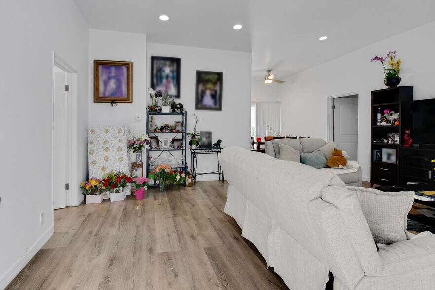 More Photos Of 1936-1938 S Corning St, Los Angeles Apartments For Sale